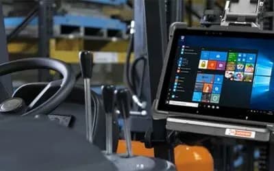 Intégration d'une tablette sur chariot élévateur : ce qu'il faut savoir
